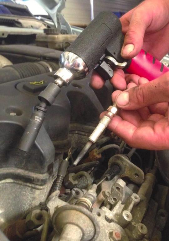 Clé à chocs pour bougies de préchauffage CLAS OP 1404